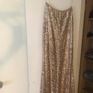 Maxi gold sequin skirt